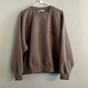 - Essential fear of God size medium brown sweatshirt
